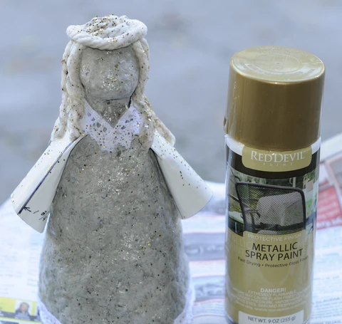 spray celluclay angel with gold paint